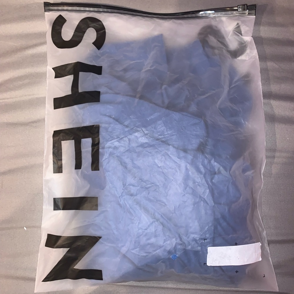 Shein top - Picture 6 of 6